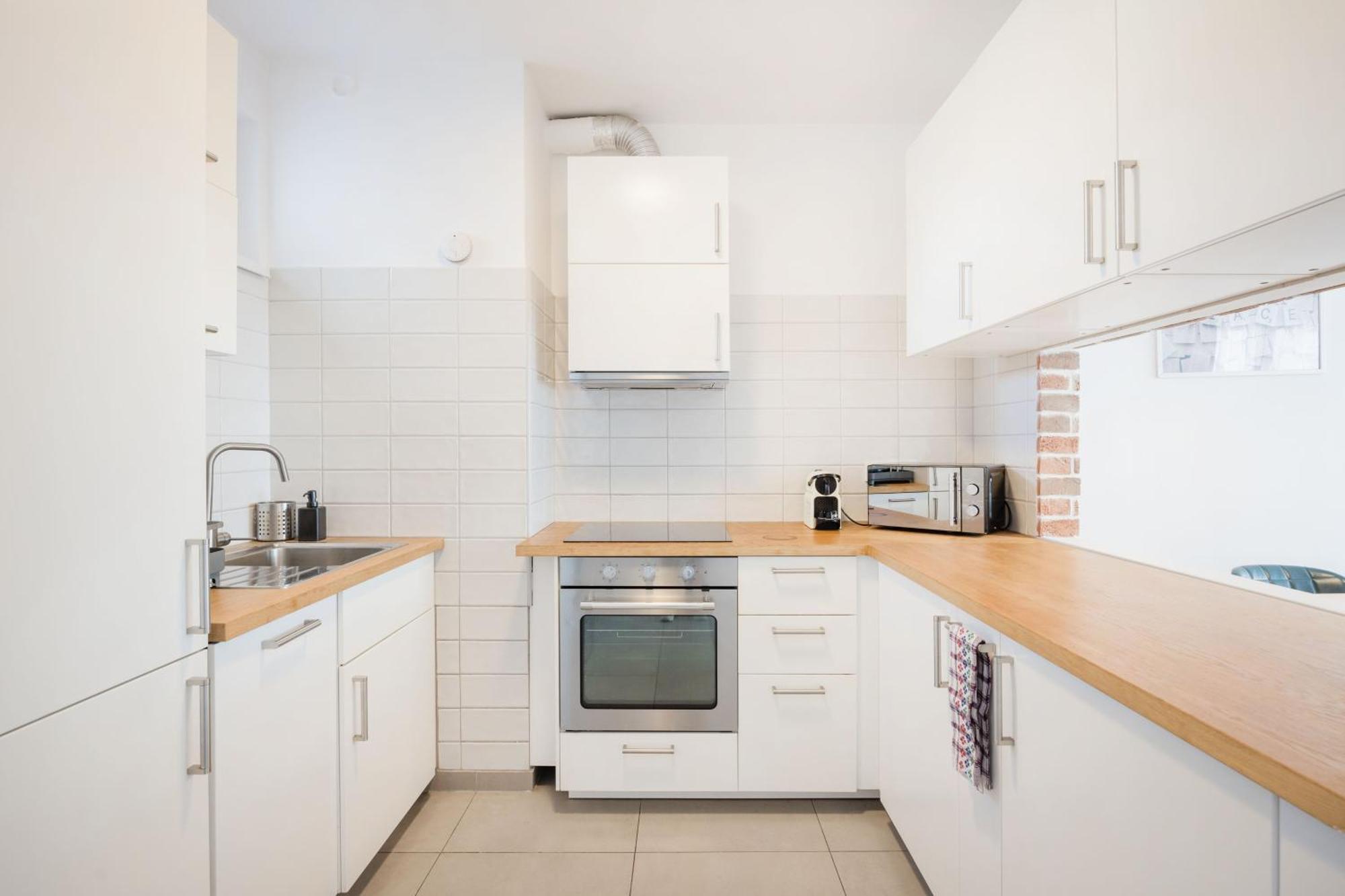 Bright Top Floor Home With Parking Budapeşte Dış mekan fotoğraf